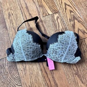 La Senza add 2 cups Push up bra
